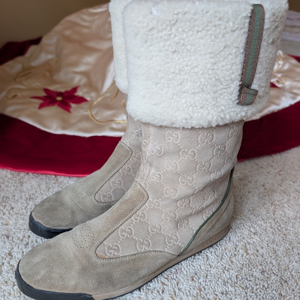 Gucci Beige Shearling Winter Boots